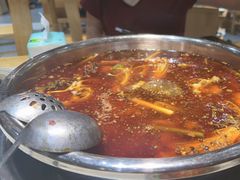 -肖肖酸萝卜鱼火锅(总店)