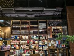 -半山书局(新世纪商城店)
