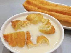 -三好食堂(煎饺·馄饨·肉饼米线·盛世广场店)