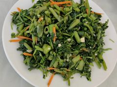 -何适山庄 ·可团建(水长城P2停车场店)