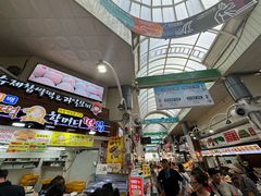-西归浦每天偶来市场