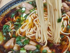 -胥佳烧鸡公牛肉面馆