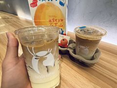 -瑞幸咖啡(纽宾凯酒店新华路店)