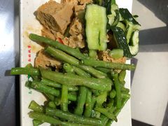 -牛壹品牛肉拉面(东风路店)