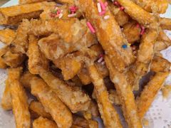 蛋黄焗薯条-胖太太四川麻辣排骨串(镇江路分店)