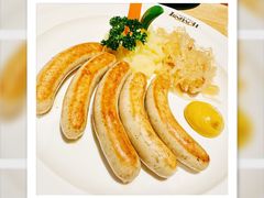 -LENBACH兰巴赫西餐啤酒坊(大连东港店)