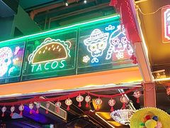 -Famous肥猫墨西哥音乐餐吧(五棵松华熙LIVE店)