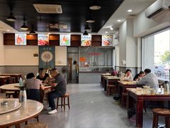 -香辉食馆(新兴路店)