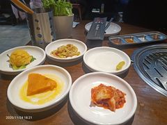 -·缸桶屋·韩式牛肋条自助烤肉(西湖D11店)