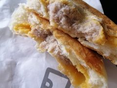 芋泥咸蛋黄面包-喜茶(佛山岭南站店)