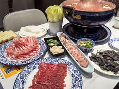 -一只羊·铜锅涮羊肉烧烤