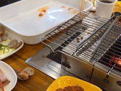 -哈尔滨小酒馆·鲜肉现穿自助烧烤(康新花园店)