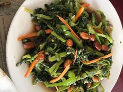 -北京龙庆四季香农家饭庄·灶台鱼·碳烤虹鳟鱼(龙庆峡店)