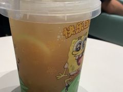-奈雪的茶(优特汇店)