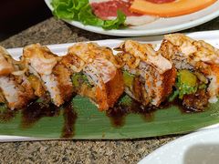 火炙焦糖三文鱼鳗香卷-梦山水日本烧肉(五四广场店)