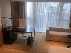 -上海宝华万豪酒店