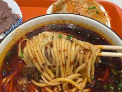 -德元兰州纯汤牛肉面(深圳首店)