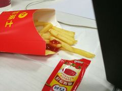-华莱士·全鸡汉堡(沙井车站店)