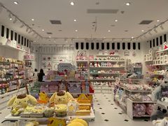 -三丽鸥(北京荟聚店)