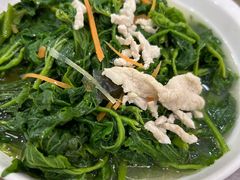 上汤桑葚芽-正宗高流河饭店原创风姜鸡