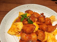 菠萝咕咾肉-青年公社烤鸭(宝杨宝龙广场店)