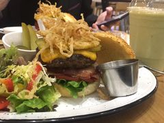 -HELLO 27 意面·沙拉·帕尼尼