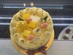-花花卷卷·鲜食蛋糕(静安久光百货店)