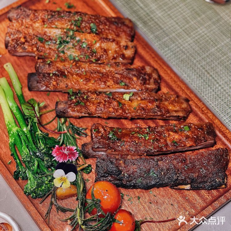 你肯定不知道日料店里还可以吃到西式烤猪排！