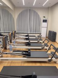 -依灵瑜伽普拉提连锁