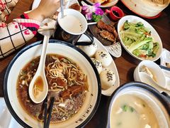 -玖鲜小笼(中山广场店)