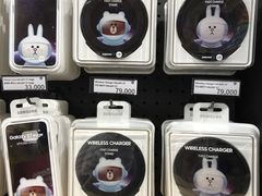 -LINE FRIENDS Garosu-gil Flagship Store