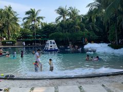 -三亚湾海居铂尔曼度假酒店