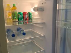 -喜鹊愉家酒店(郑州曼哈顿博览中心地铁站店)