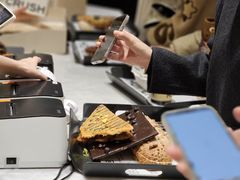 -HOT CRUSH趁热集合·现烤面包(环球港店)