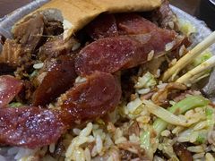 加腊肠双拼-陆长玖古法猪脚饭(玄风桥店)