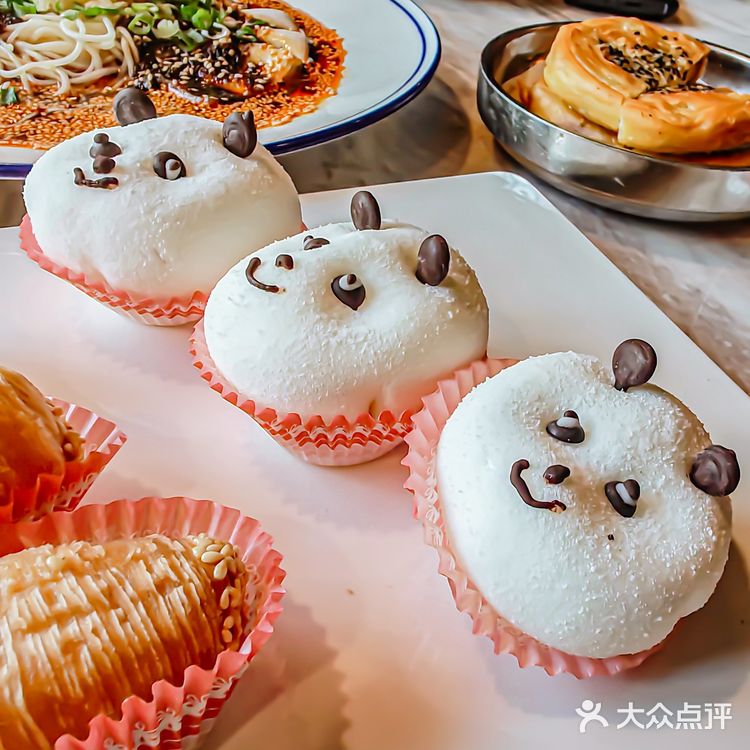 和熊猫先生一起吃新川办‼️