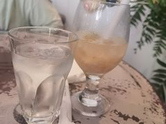 -北平花园·MUA摩造汉堡·北平咖啡(南锣鼓巷胡同店)
