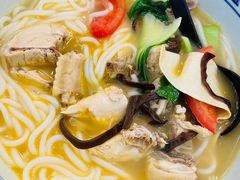 -蒙自源米线大王(信利城市广场店)