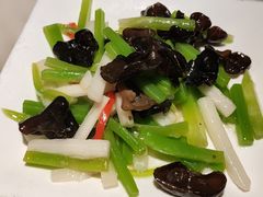 -绿茶餐厅(松江万达店)