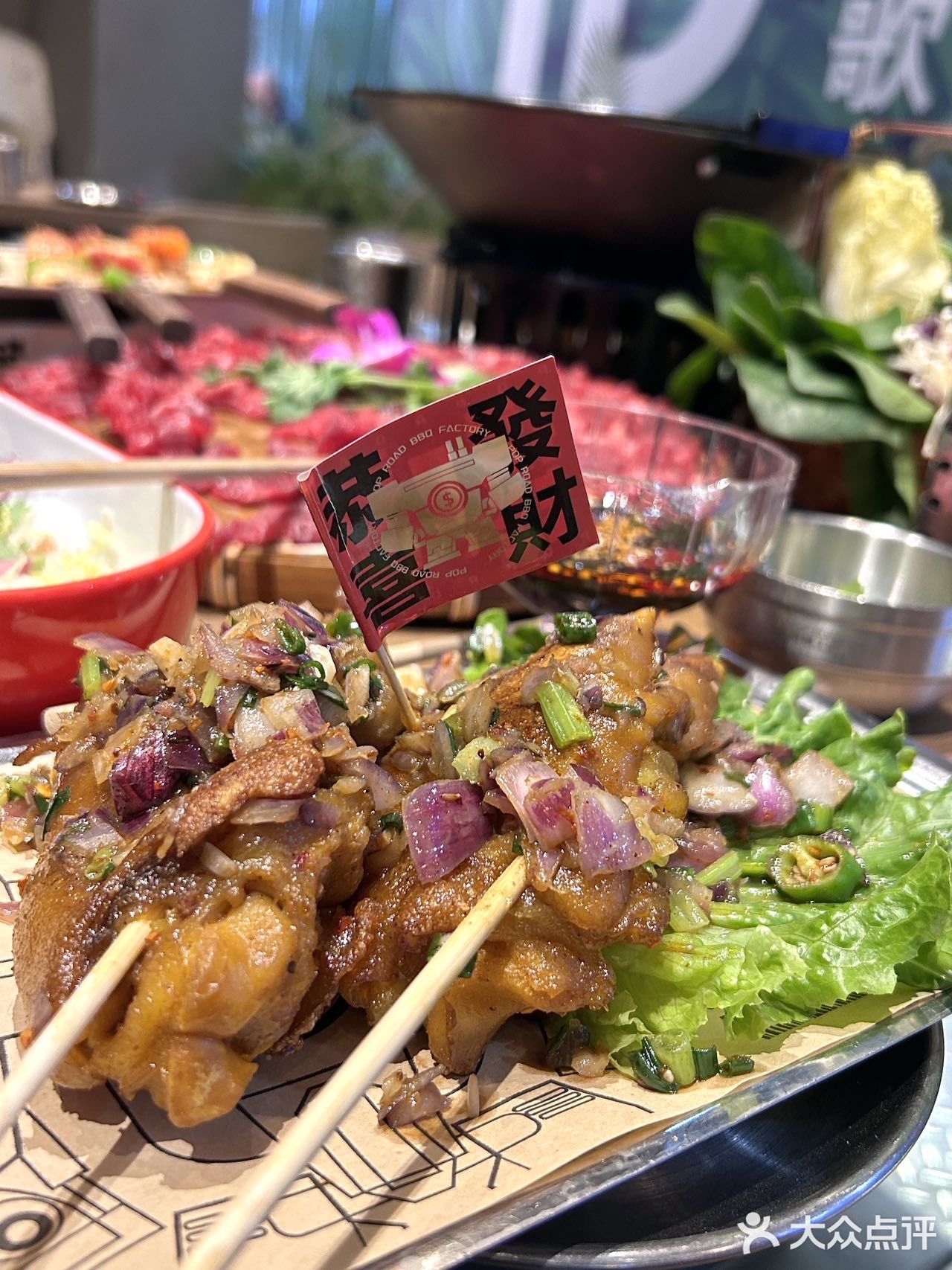 和姐妹来破路边提前过圣诞🎄🧑‍🎄咯