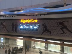 -香港ELEMENTS圆方