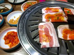 -明洞阿姨·韩式酱蟹烤肉·创意料理(三元桥店)