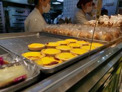 -鲍师傅糕点(江苏路店)