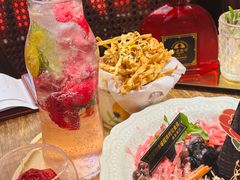 -秘密旅行Bonjour(黑金冠 江南西店)
