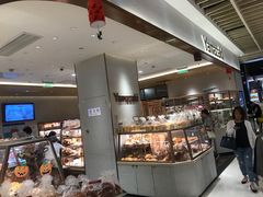 面包甜点陈列柜-山崎面包(静安久光店)