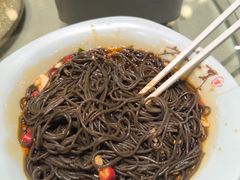 -刘胖子家常菜·蹄花焖藕(中央花园店)