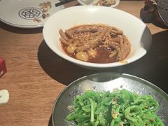 -聚鑫朋酸菜肥肠(文艺路口店)