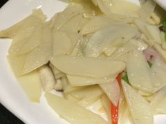 -闫府私房菜·百年鲁菜(恒隆店)