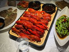 -肥肥虾庄·金牌油焖大虾(沙湖店)