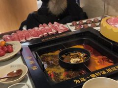 -老牌坊云南鱼豆花火锅(哈西万达店)